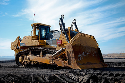 尊龙人生就是博首页推土机SD90-5，，，荣获“中国工程机械年度产品TOP50（2013）手艺立异金奖”