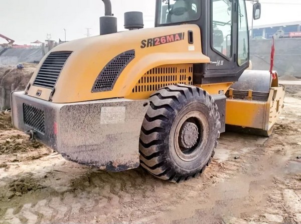 038191e4659348f59a18ae6a2f8e7d76