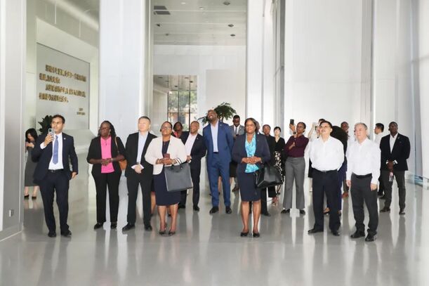 0d682341691d449d9d4a303873a78398